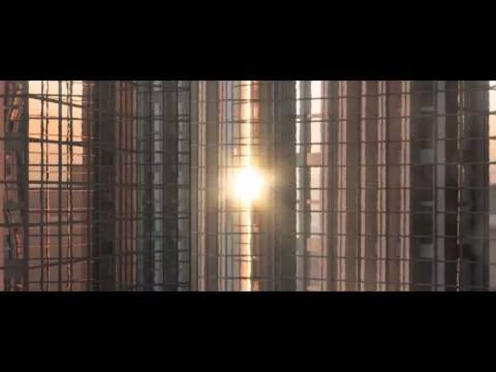 Illustration pour « First Light », le clip de Django Django où il ne se passe pas grand chose