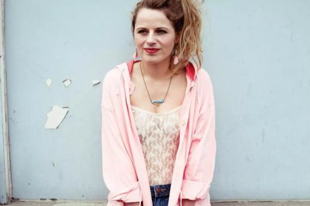 Illustration pour Coup de pouce&nbsp;: Paprika Kinski