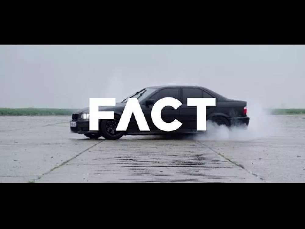 Illustration pour Superpoze sort un nouveau clip à base de grosse cylindrée