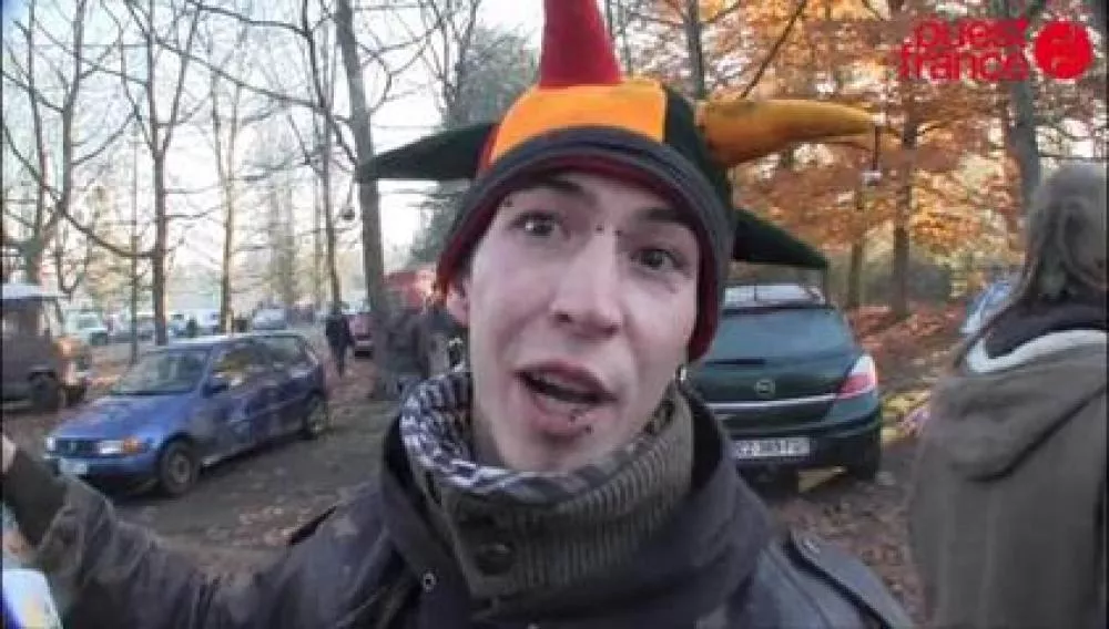 Illustration pour Vidéo&nbsp;: Le Teknival « off » des Trans&rsquo;