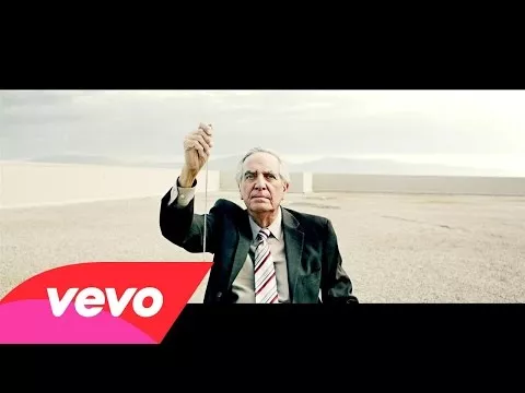 Illustration pour La suite des aventures futuristes de Disclosure avec le clip de « Jaded »