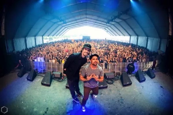 Illustration pour Exclu&nbsp;: Alltta (20Syl et Mr J. Medeiros) a repris Son Lux