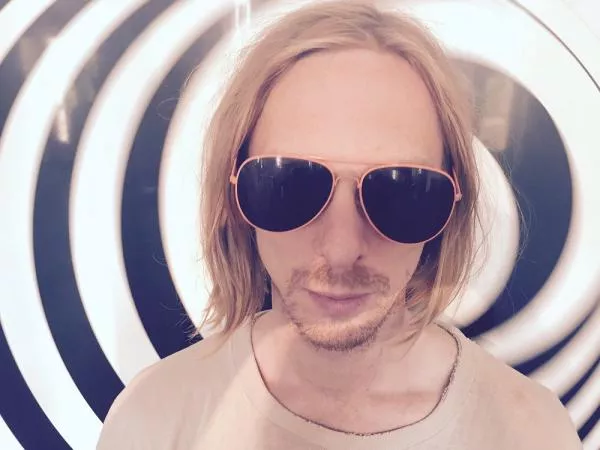 Illustration pour Coup de pouce&nbsp;: Stoneage Kid