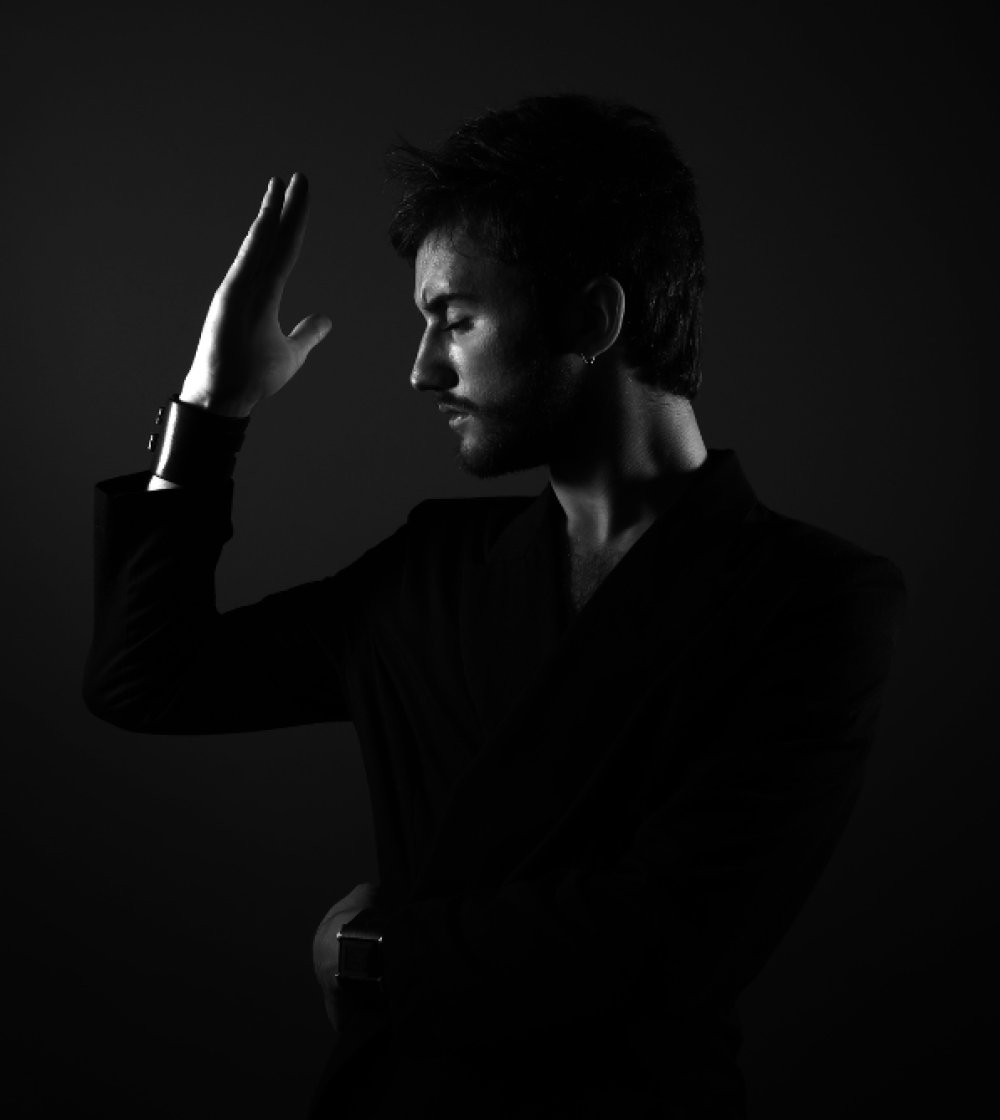 Illustration pour Exclu&nbsp;: « Aquamour » le nouveau titre de Marst