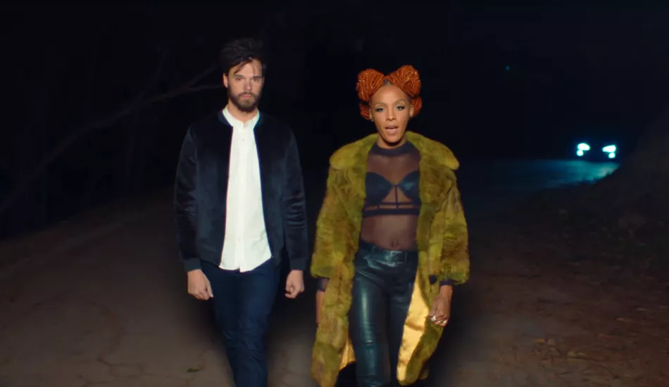 Illustration pour Dirty Projectors dévoile « Cool Your Heart » dans un nouveau clip