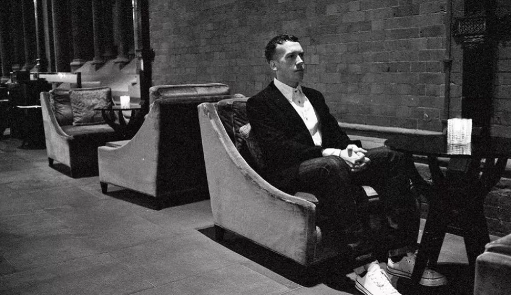 Illustration pour Le son du vendredi soir&nbsp;: Dark Circles &#8211; « Y (Kamera Remix) »