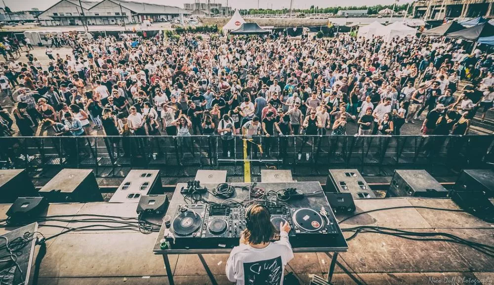 Illustration pour C&rsquo;est parti pour trois jours de fête au Hors Bord Festival