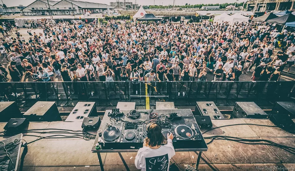 Illustration pour C&rsquo;est parti pour trois jours de fête au Hors Bord Festival