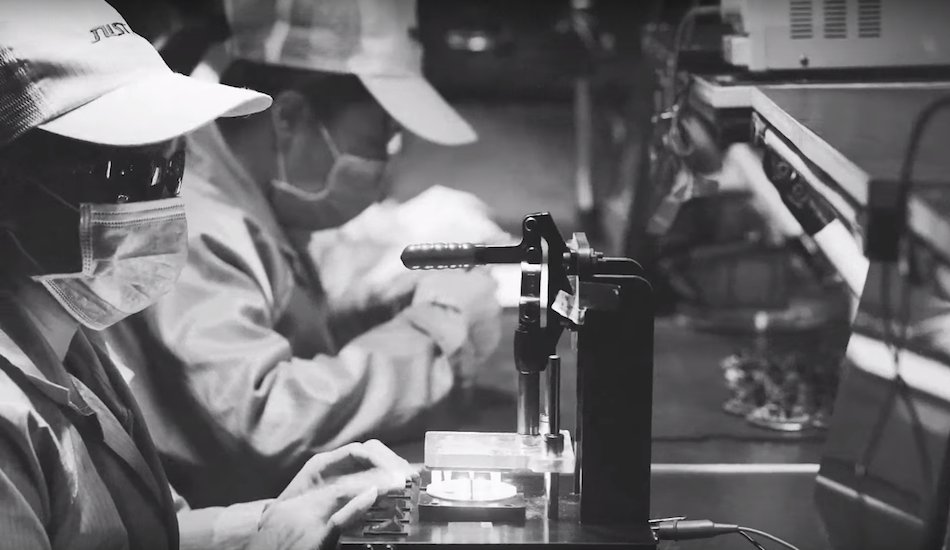 Illustration pour Exclu&nbsp;: découvrez le duo techno Reless avec le clip hypnotisant de « Cycle »