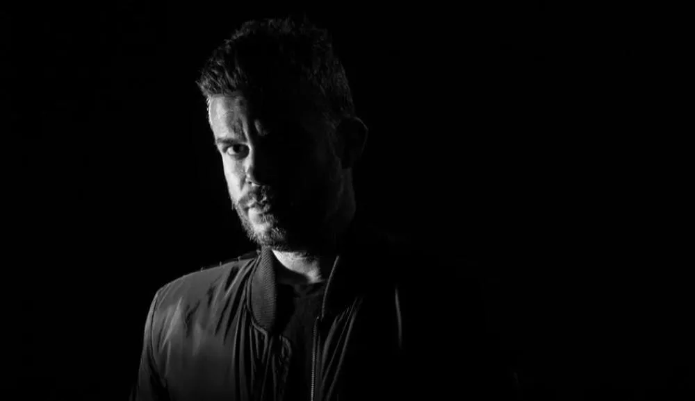 Illustration pour Exclu&nbsp;: CätCät se paye Donald Trump dans le clip de « Rebirth »