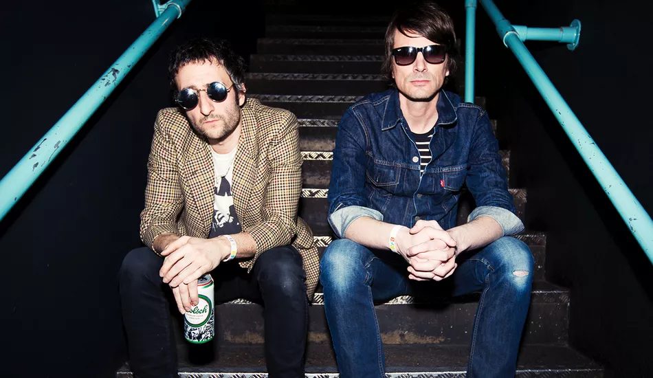 Illustration pour Le duo entre David Shaw et Dombrance, DBFC, annonce un premier album avec le titre « Sinner »