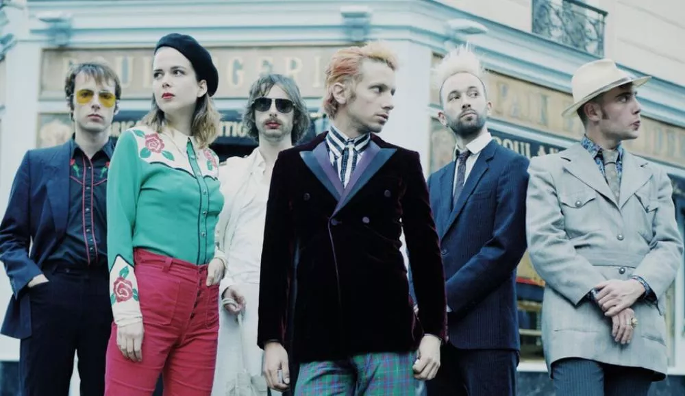 Illustration pour Tsugi Daily&nbsp;: les Olympia de Bertrand Cantat annulés, un nouveau clip de La Femme&#8230;