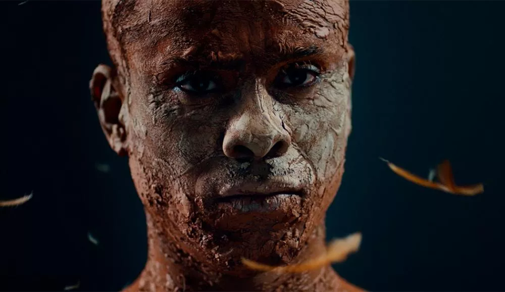 Illustration pour Encore un clip magnifique de Yalta Club pour « Of Mice And Gods »