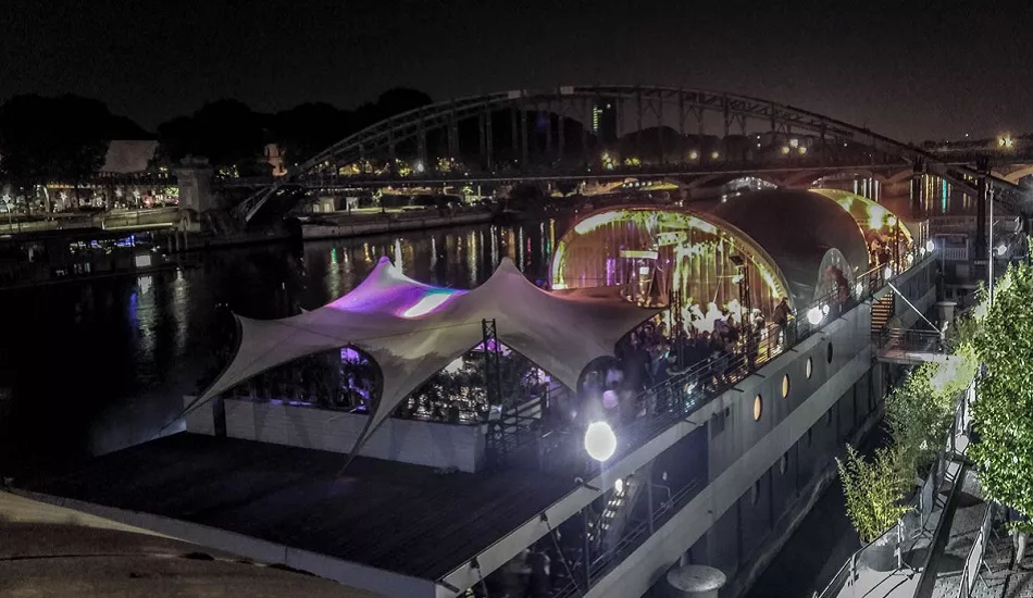 Illustration pour La nuit où KiNK a retourné la barge de Concrete