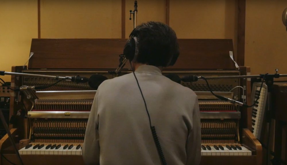 Illustration pour En écoute&nbsp;: « Pianolitics Vol. 1 », premier EP instrumental d&rsquo;un membre de Griefjoy qui s&rsquo;inspire de l&rsquo;actualité