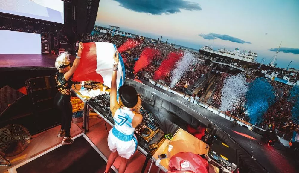 Illustration pour L’Electrobeach Music Festival peut-il s’ouvrir à une programmation électro de qualité ?