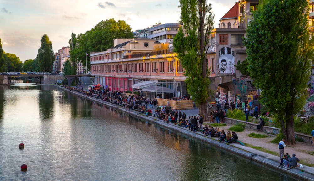 Illustration pour Paris l&rsquo;été&nbsp;: le Point Éphémère a de quoi vous occuper !