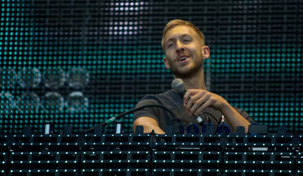 Illustration pour Et le DJ le mieux payé de la planète est&#8230;