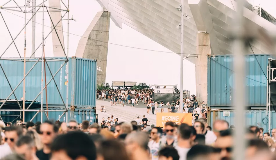 Illustration pour Vibe électro-végétarienne au DGTL Barcelona