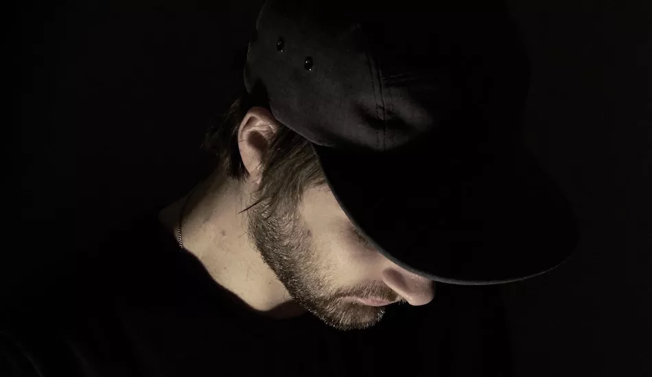 Illustration pour Exclu&nbsp;: kicks violents et pluie acide avec le remix de « My Black Sheep » de Cleric