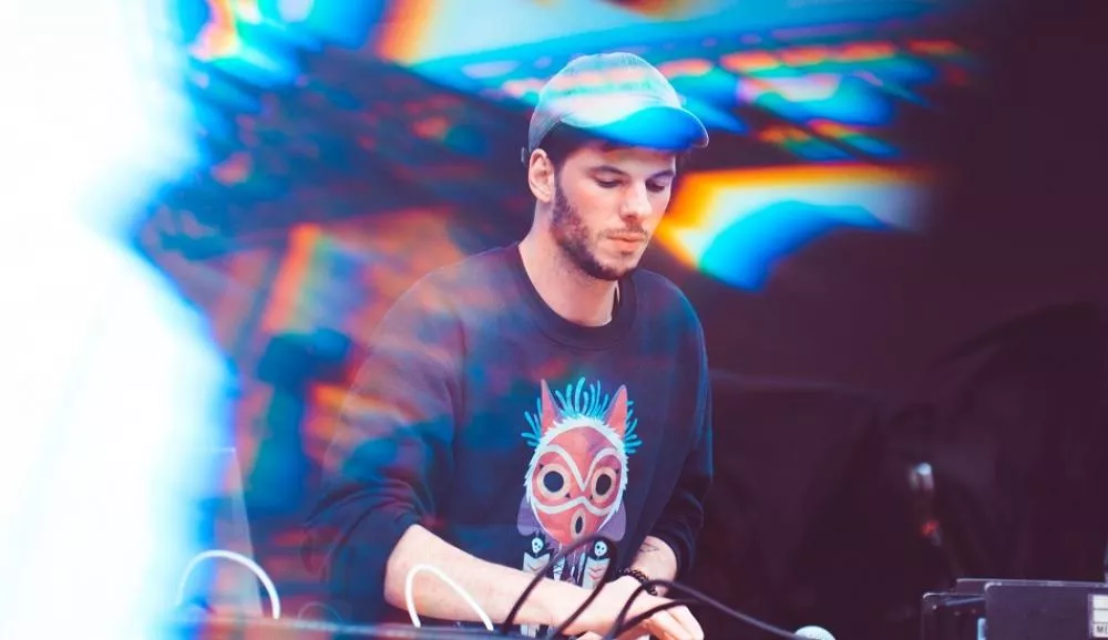 Illustration pour Fakear vient de sortir un nouveau single, « Out Of Reach »