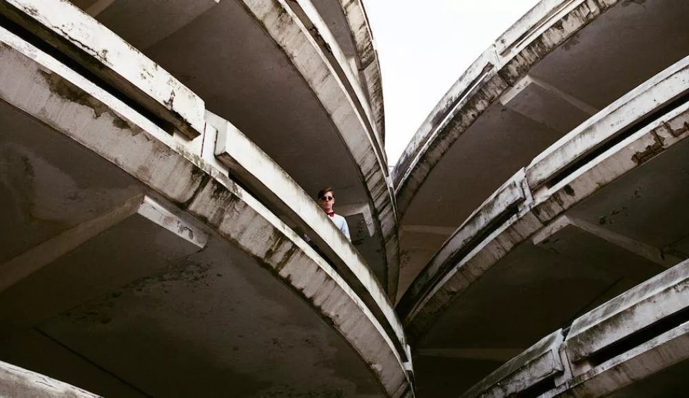 Illustration pour « Fragments Séquencés », le suprenant premier album de Renart vient de sortir chez Cracki Records