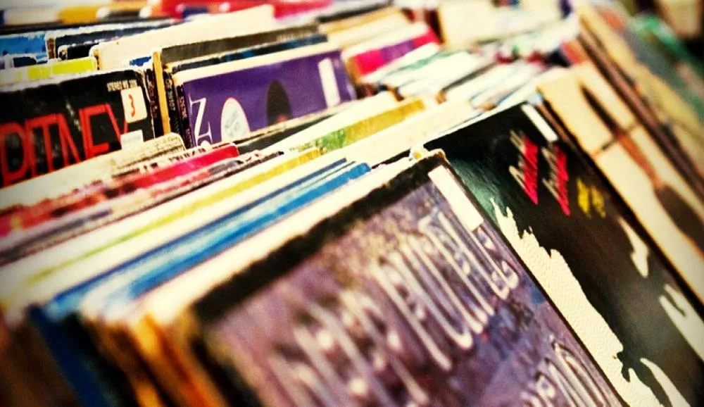 Illustration pour VinylHub, le site qui recense tous les disquaires de la planète