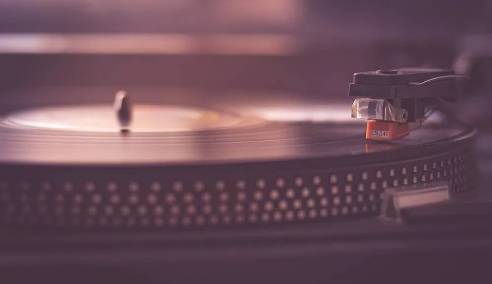 Illustration pour Près de huit millions de vinyles vendus sur Discogs en 2017