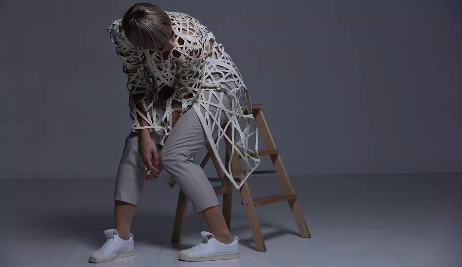 Illustration pour Elbi&nbsp;: un troisième EP entre électronique et soul en écoute, et on est toujours aussi emballés !