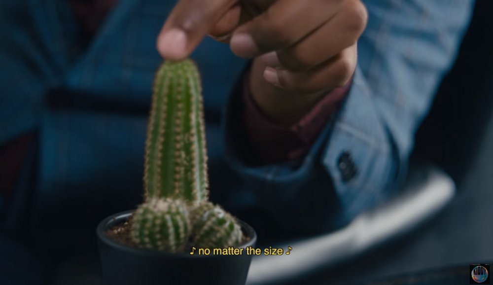 Illustration pour Entrez dans le monde fantasque de Kiddy Smile avec son clip « Dickmatized »