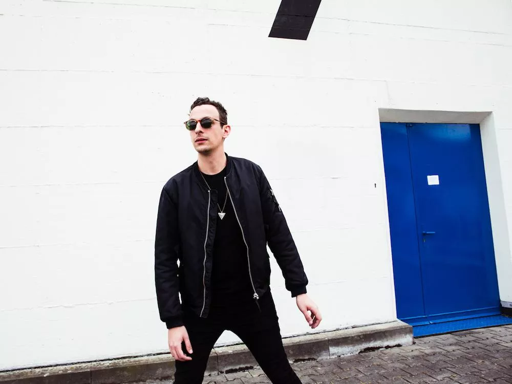 Illustration pour Djedjotronic annonce la sortie d&rsquo;un premier album et balance un extrait puissant