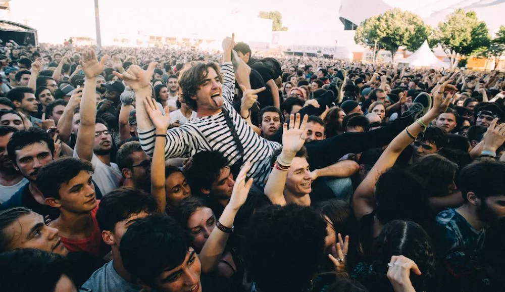 Illustration pour Marsatac&nbsp;: l&rsquo;amour à la (fausse) plage