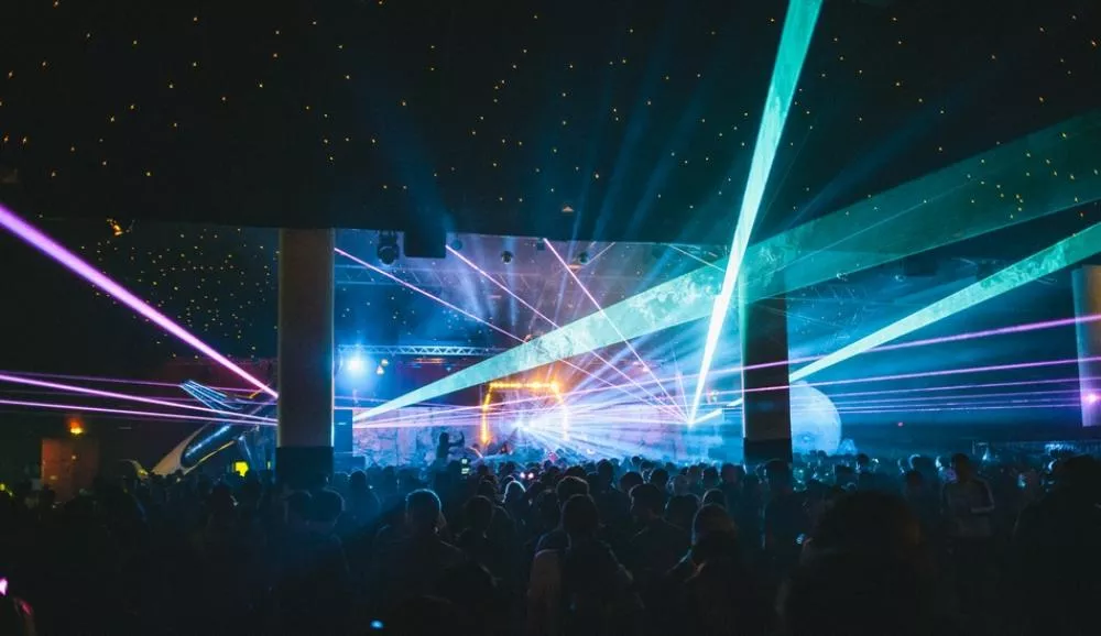 Illustration pour Direction l&rsquo;espace et ses étoiles de la techno au Big Bang Festival