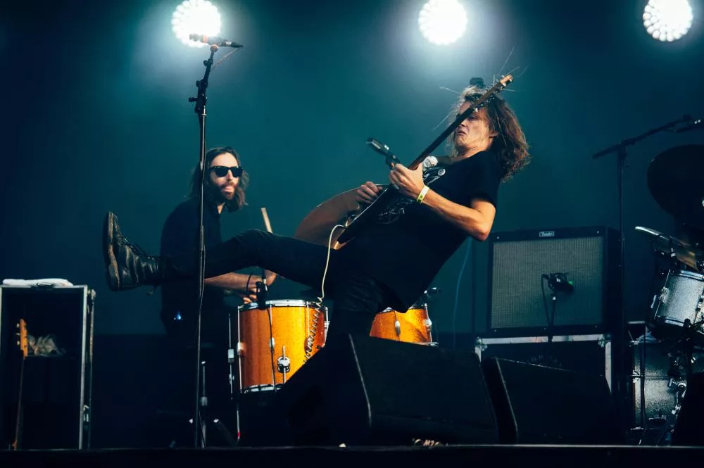 Illustration pour RES18-HD_JOUR2_King Gizzard &#038; The Lizard Wizard_04_copyright-Olivier Hoffschir