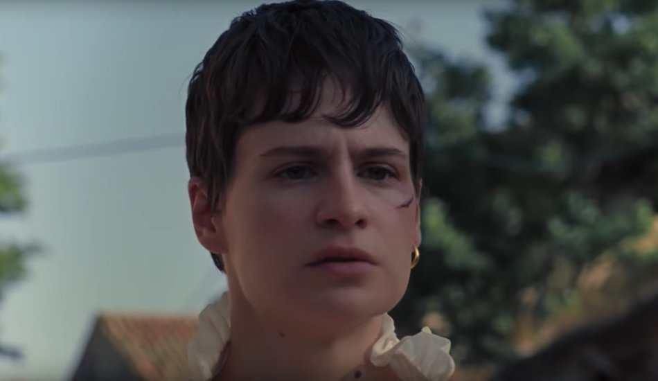 Illustration pour Chris(tine and the Queens) dévoile le clip poétique de « La marcheuse »