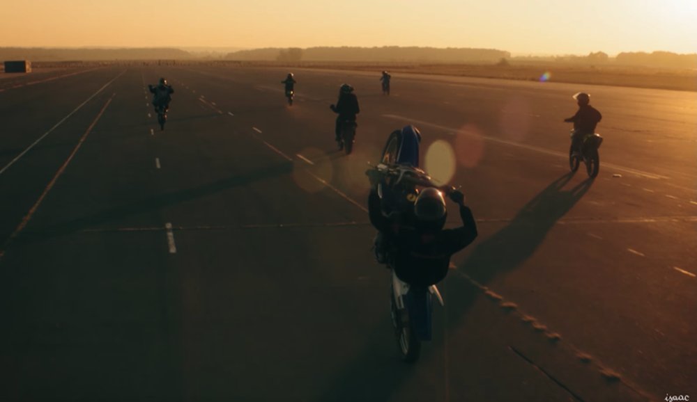 Illustration pour A voir&nbsp;: « How Much (You Want Her) », nouveau clip de Isaac Delusion