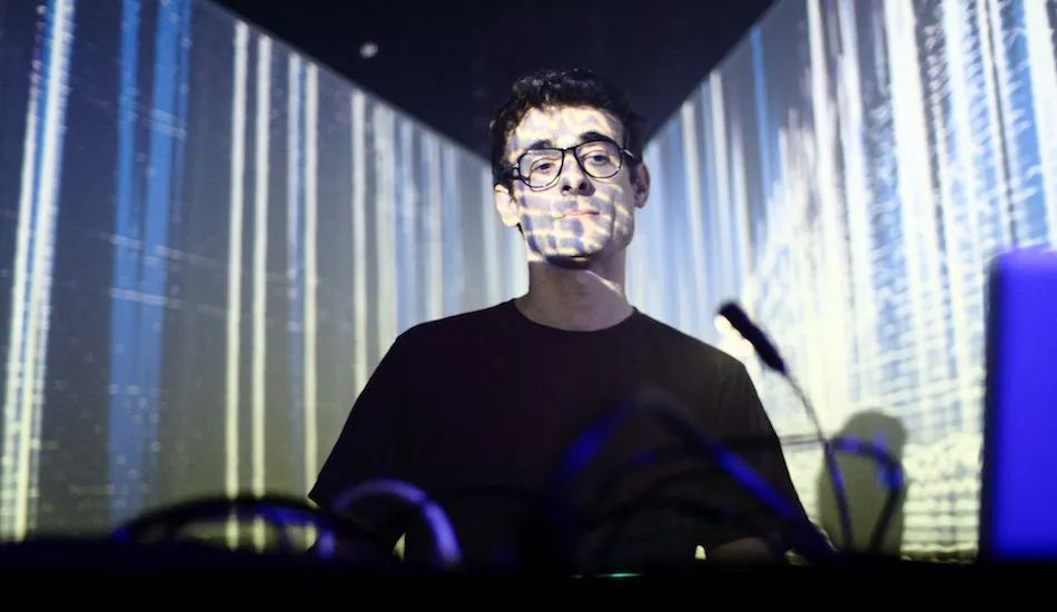 Illustration pour « Dance to Death  »&nbsp;: Madben illumine le Badaboum avec son live audiovisuel