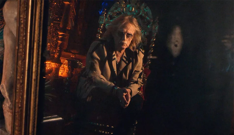 Illustration pour À voir&nbsp;: Christophe reprend son tube « Succès Fou » avec Nusky &#038; Vaati