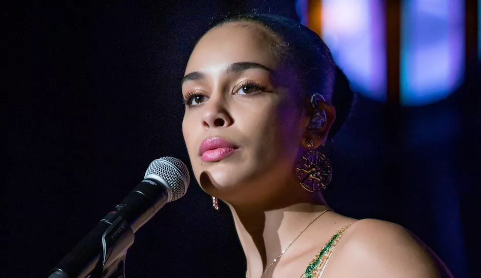Illustration pour Brit Awards&nbsp;: Jorja Smith récompensée, pas Aphex Twin