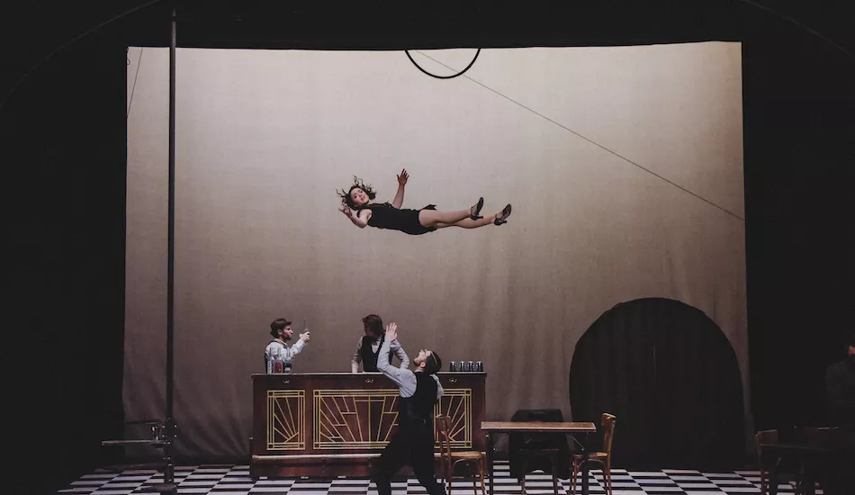 Illustration pour Un spectacle de cirque à la Cigale avec Chinese Man aux platines&nbsp;: gagnez vos places !