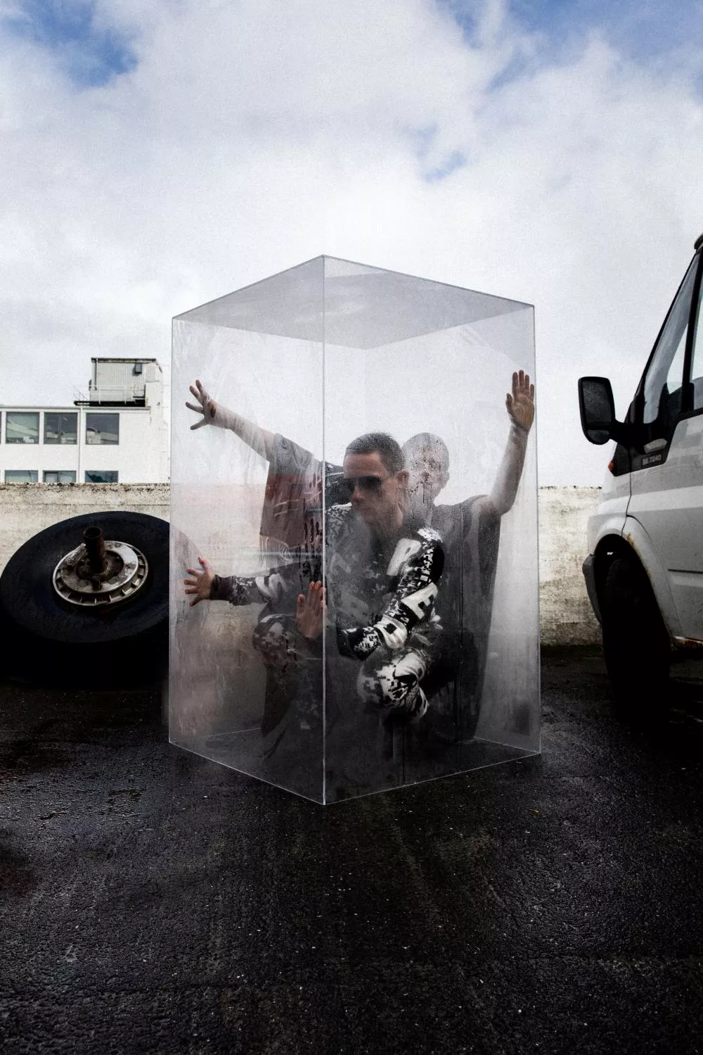 Illustration pour Gusgus1