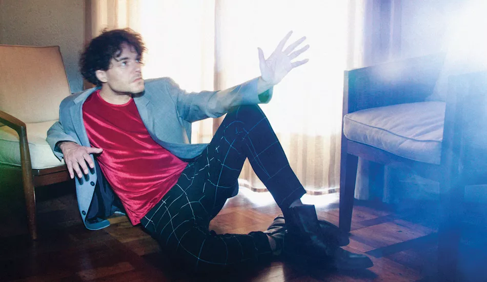 Illustration pour En écoute&nbsp;: le nouvel OVNI musical de Matias Aguayo, l&rsquo;album « Support Alien Invasion »