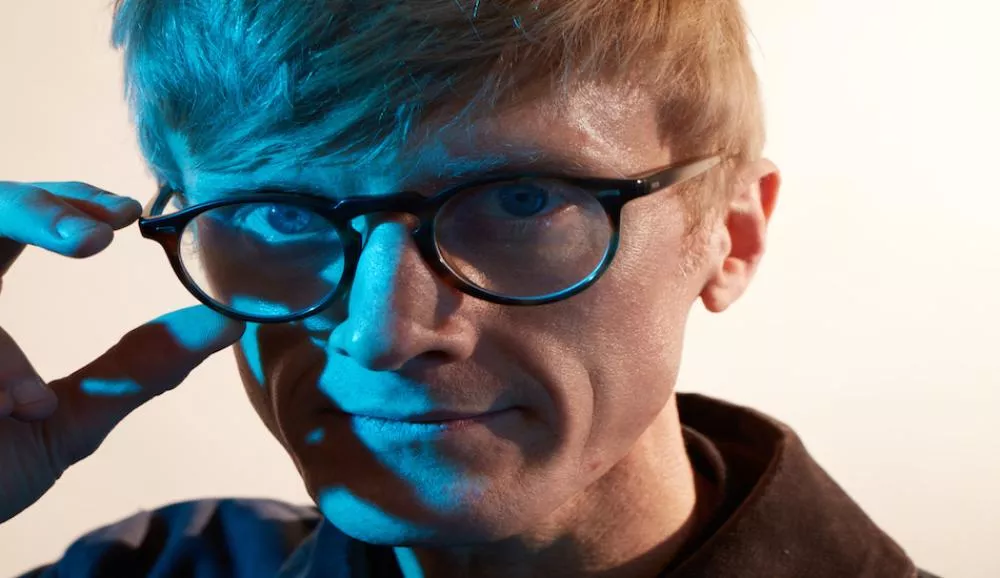 Illustration pour Découvrez les premiers extraits du projet solo de Jas Shaw