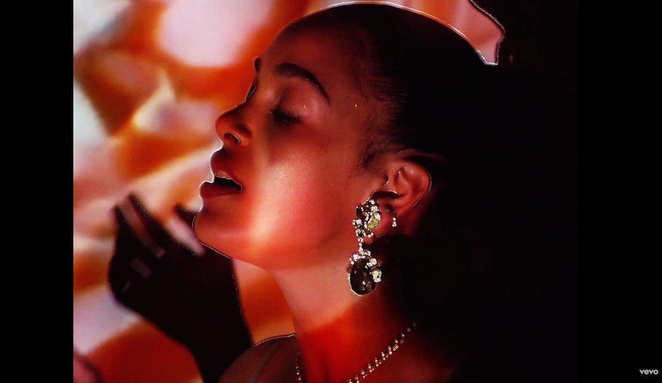 Illustration pour Tsugi Daily&nbsp;: Jorja Smith revient avec le clip élégant de « Goodbyes »