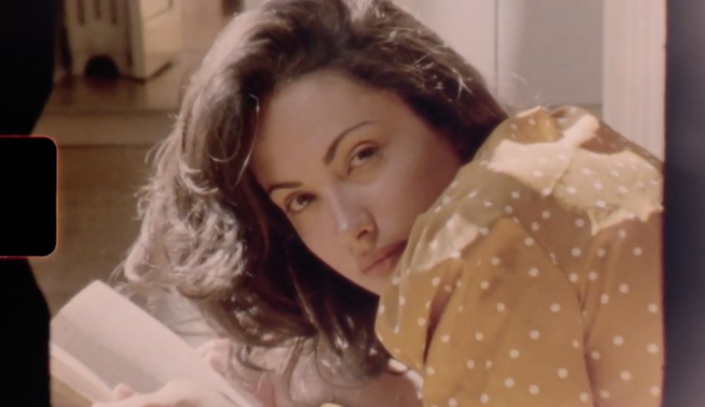 Illustration pour A voir&nbsp;: JE Sunde dévoile le clip romantique et ensoleillé de « Color Your Nails »