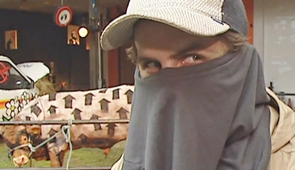 Illustration pour L&rsquo;interview de Banksy qui aurait pu confirmer son identité