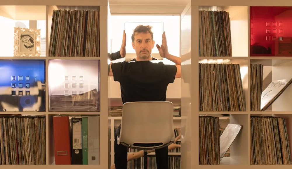 Illustration pour Interview&nbsp;: on a parlé avec Dino Lenny de « Fire », son nouvel EP