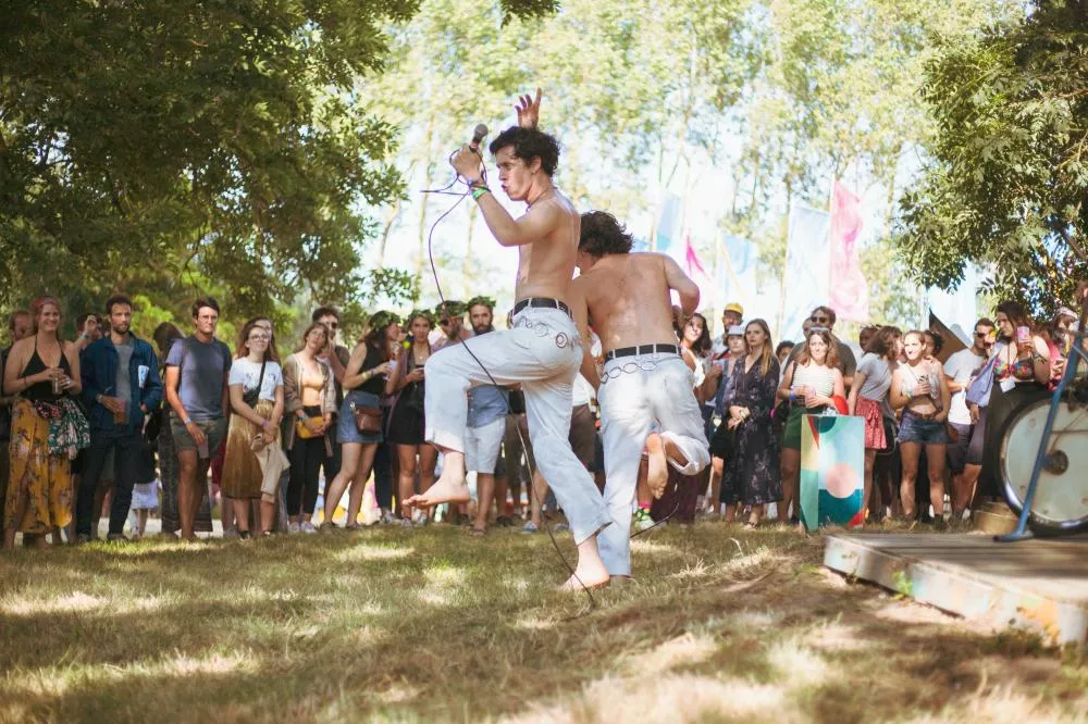 Illustration pour PETE_CAMPOITEVIN_53