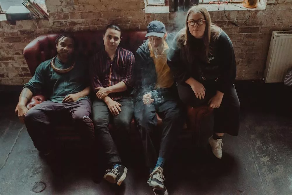 Illustration pour NEUE GRAFIK ENSEMBLE 1 &#8211; crédit _ Karolina Wielocha-min