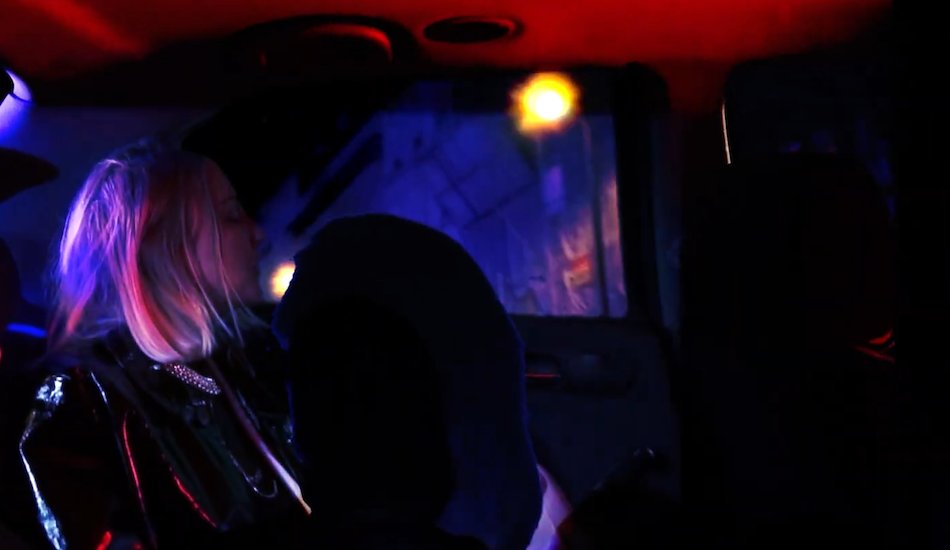 Illustration pour « De taxi en taxi »&nbsp;: virée nocturne dans le clip coloré de Gonthier, extrait de la compil&rsquo; Barbi(e)turix